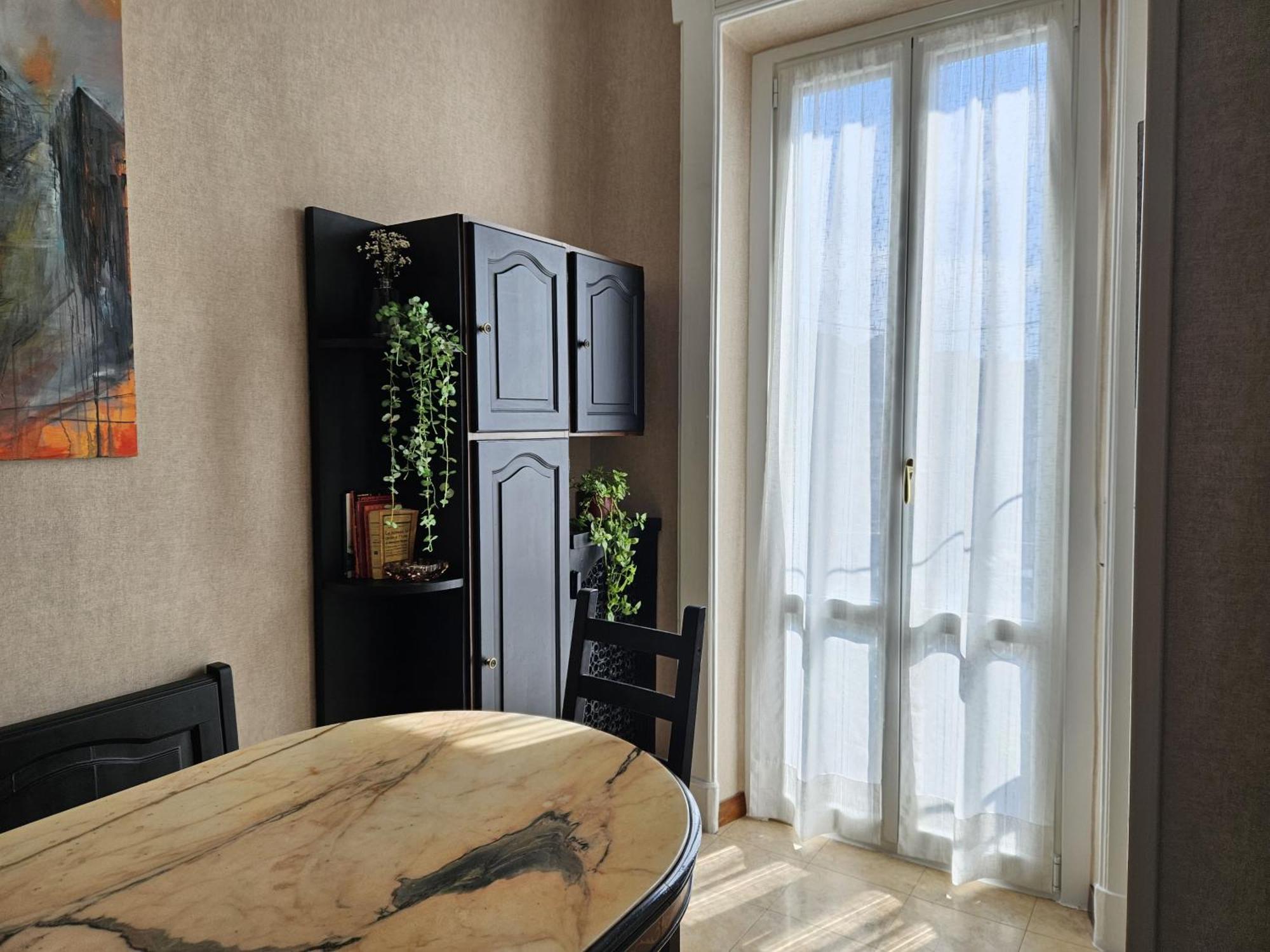 Homegallery - Elegante Appartamento Milanese Exteriér fotografie