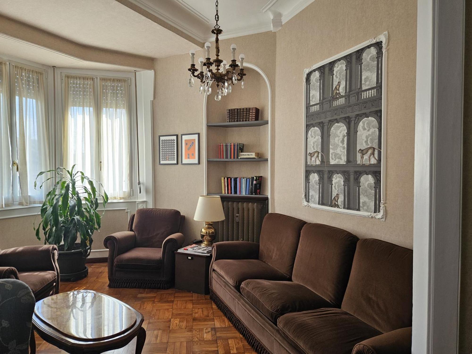 Homegallery - Elegante Appartamento Milanese Exteriér fotografie