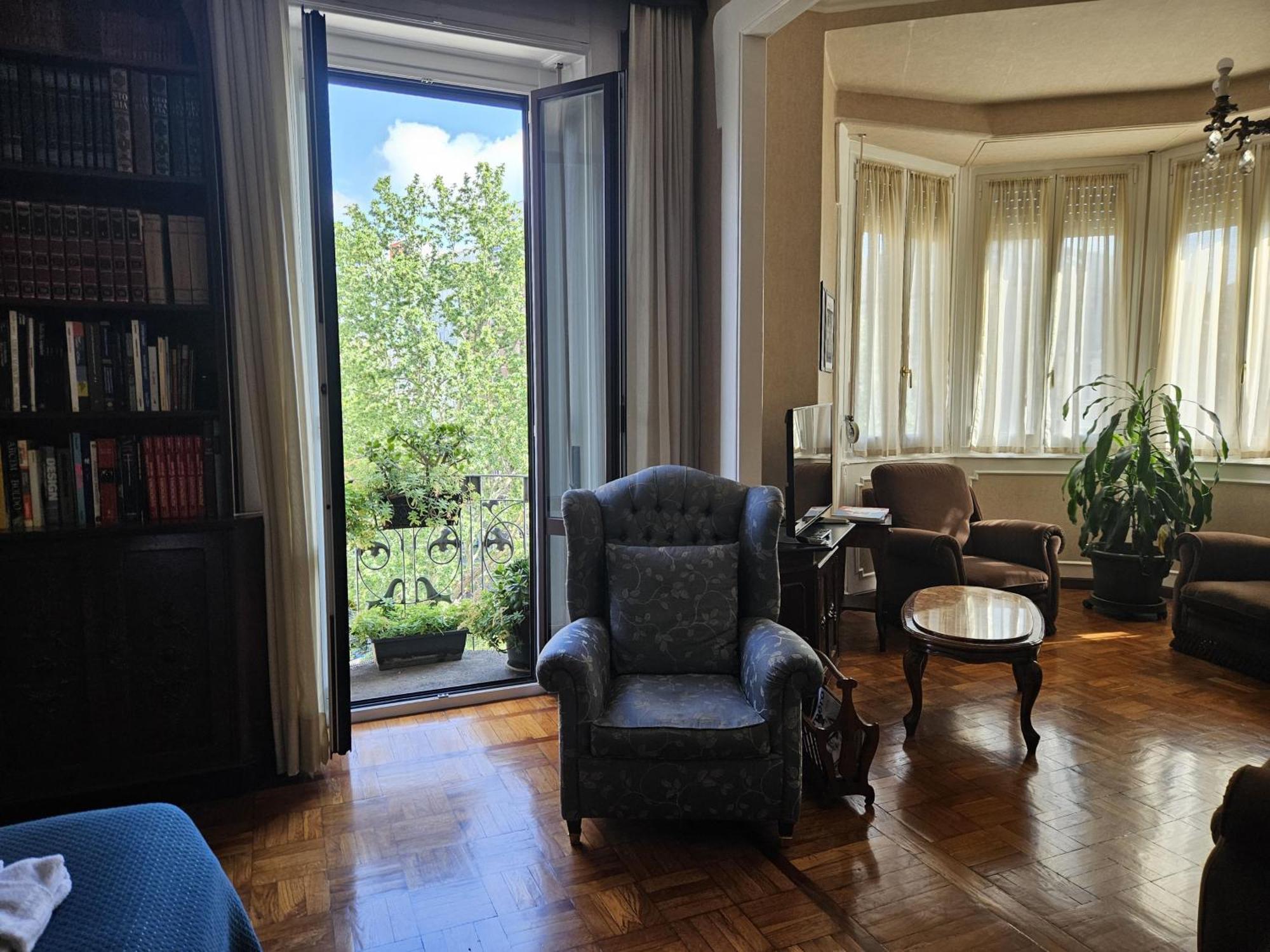 Homegallery - Elegante Appartamento Milanese Exteriér fotografie
